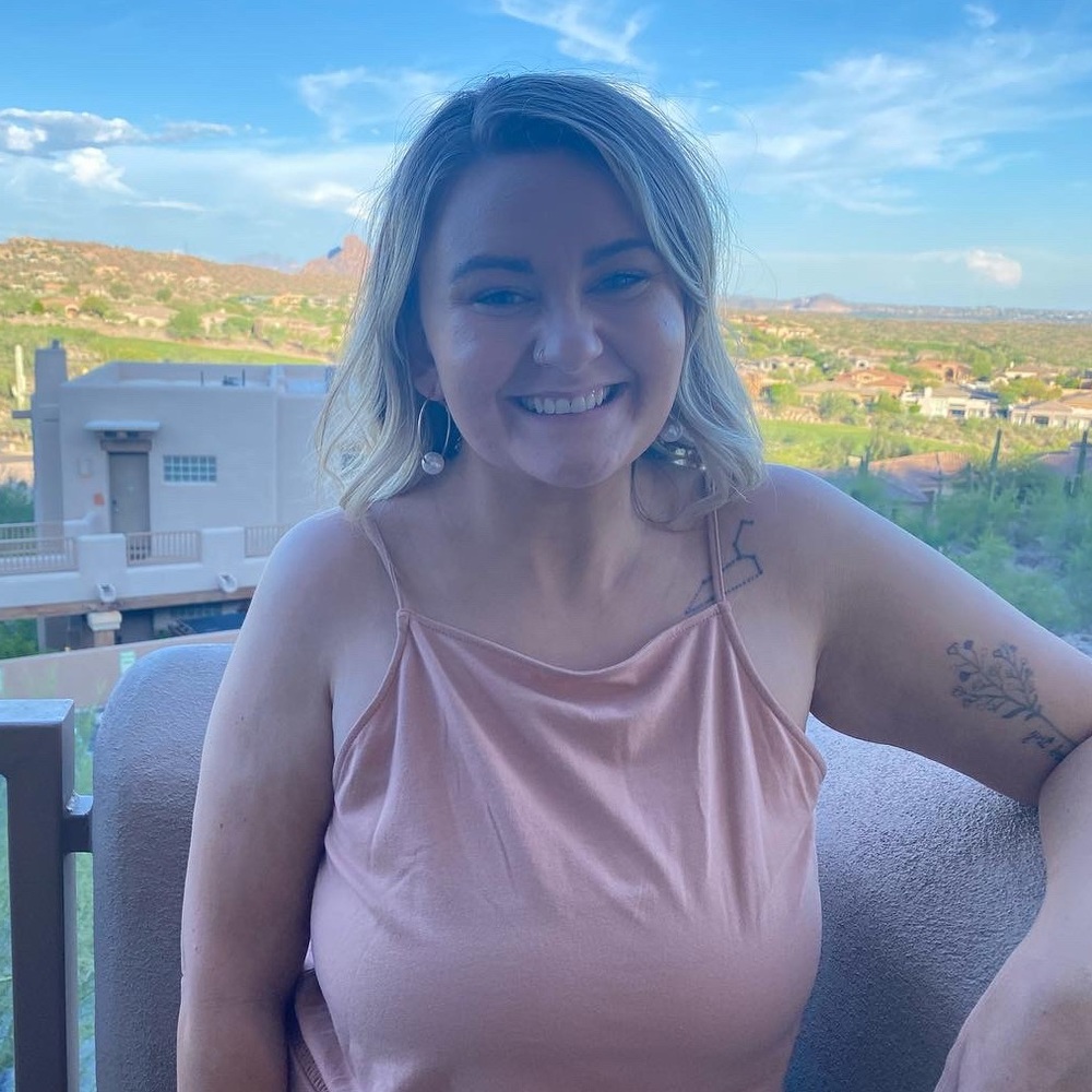 Meet your Posher, Hannah